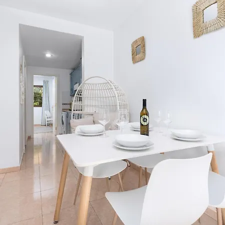 Home2book Relaxing In Apartment *