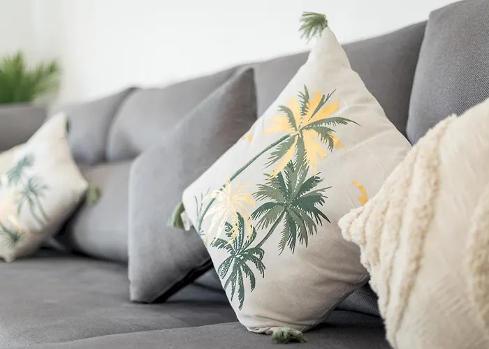 Home2book Relaxing In